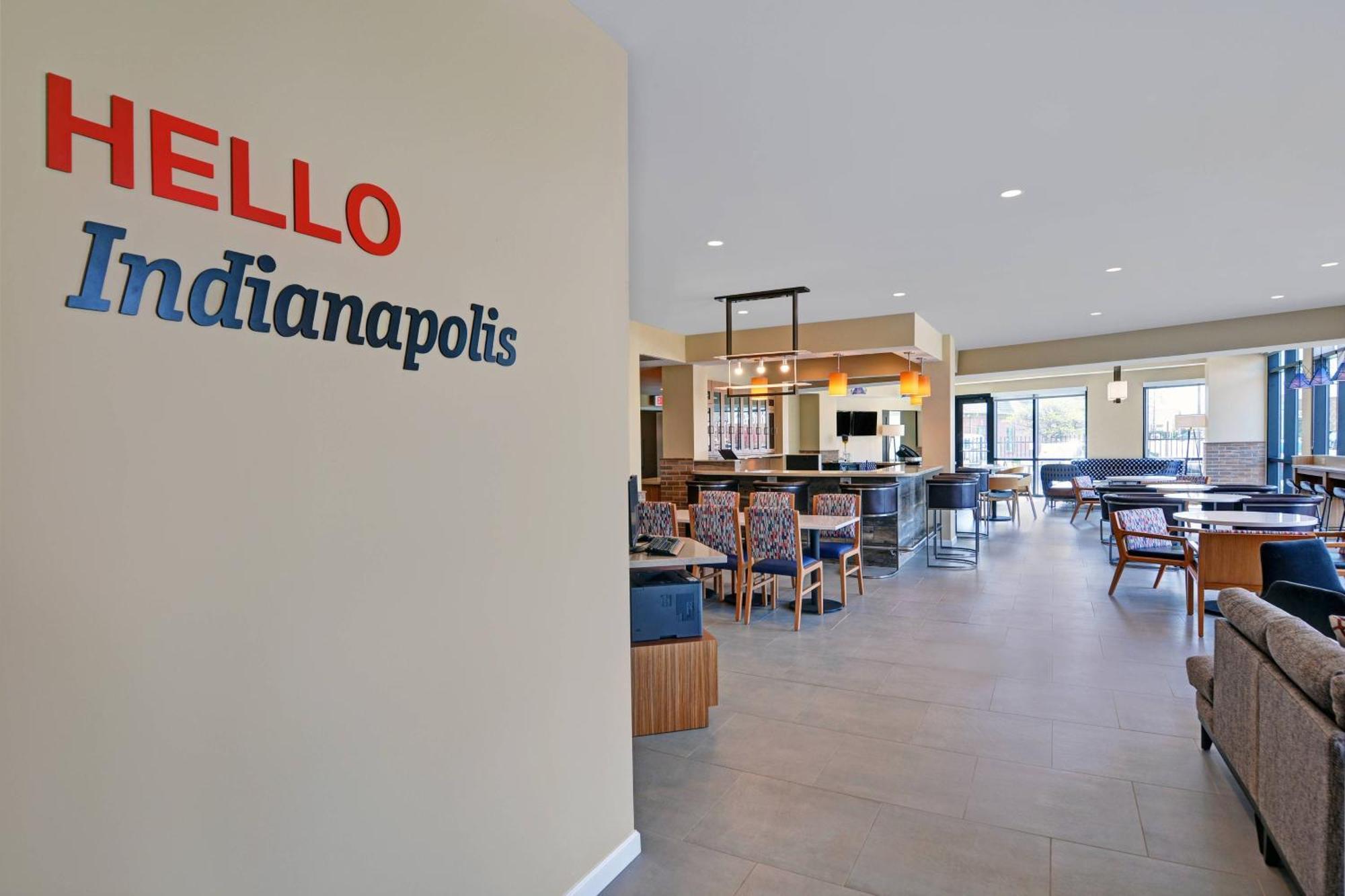 Towneplace Suites By Marriott Indianapolis Downtown Indianápolis Exterior foto